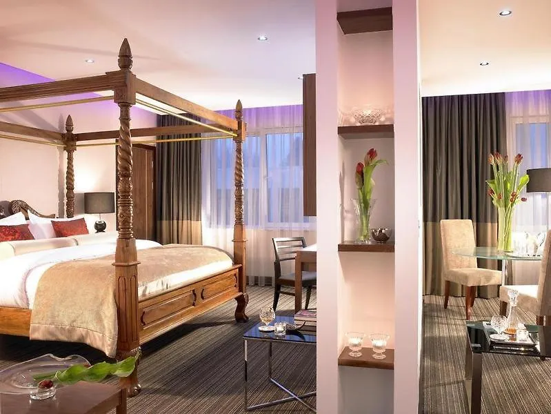 Rochestown Park Hotel & Leisure Centre Cork 4*,